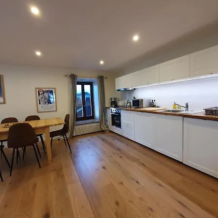Apartment Marquise De 110m2 Avec Vue Et Sauna A 10 Min Des Pistes